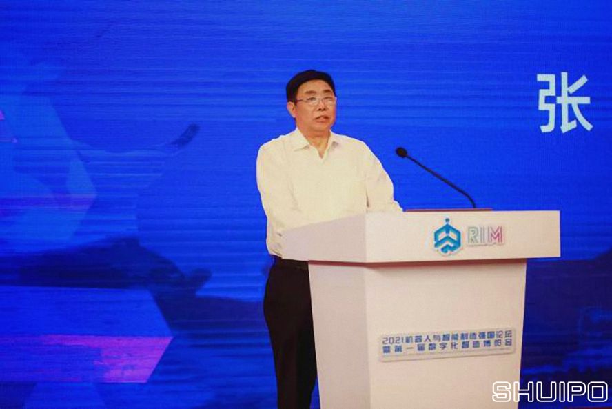 中國電子學(xué)會(huì)理事長、工業(yè)和信息化部原黨組成員張峰 中國電子學(xué)會(huì)理事長、工業(yè)和信息化部原黨組成員張峰